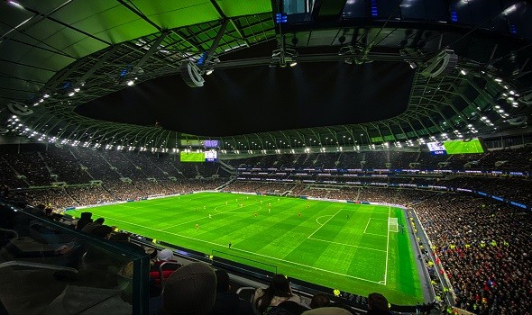ليفربول يستضيف فولهام اليوم للابتعاد بصدارة الدوري الإنكليزي