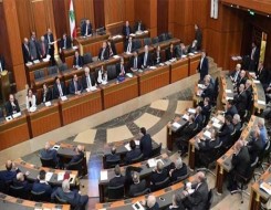  لبنان اليوم - إعتصام النواب يتسع داخل البرلمان اللبناني وناشطون يتضامنون معهم