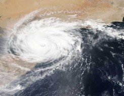  لبنان اليوم - جزيرة لاريونيون الفرنسية تُعلن حالة التأهب القصوى لمواجهة إعصار عنيف