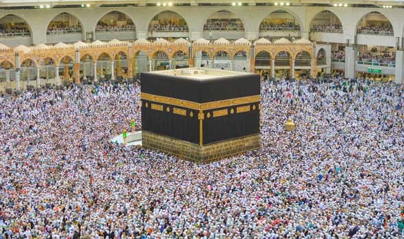 السعودية تمنع حاملي تأشيرة الزيارة من دخول مكة