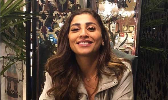 دينا الشربيني تكشف مفاجآت جديدة في مسلسل كامل العدد ومحمد صلاح يجدد دعمه وسط تكهنات بظهور ابنته مكة