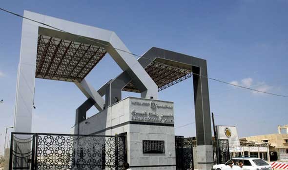 رئيس لجنة إدارة غزة يعلن فتح معبر رفح في الاتجاهين الأسبوع المقبل وخطة استعادة المؤسسات