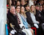  لبنان اليوم - الأميرة الأردنية سلمى تُشارك في الإنزال الجوي لتزويد قطاع غزة بالمساعدات الطبية2016360/220