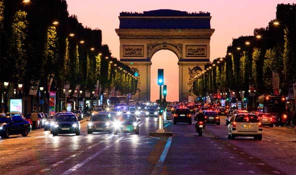 لبنان اليوم - باريس وبراغ والبندقية المدن الأكثر رومانسية في أوروبا لقضاء شهر العسل