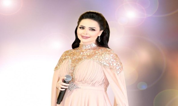 ديانا كرزون تبكي بعد رؤية ابنتها في أول احتفال مدرسي لها بمناسبة عيد الأم