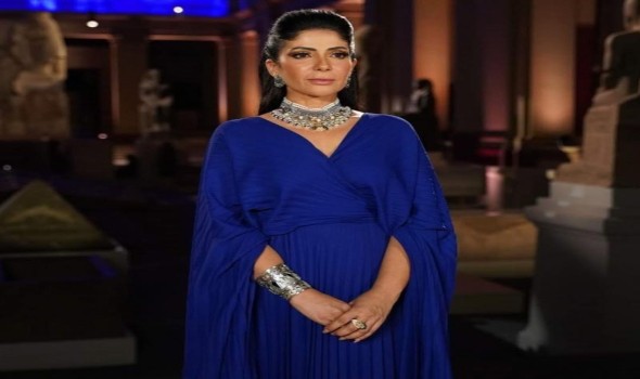 تكريم الفنانة منى زكي في مهرجان جمعية الفيلم السنوي للسينما المصرية