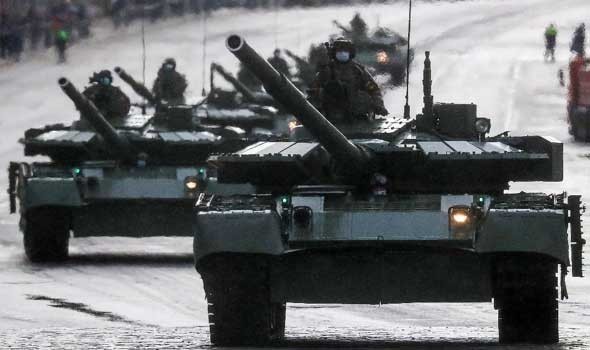 محاولات روسية للسيطرة على مدينة باخموت في ظِلّ تقلص إمدادات الأوكرانيين