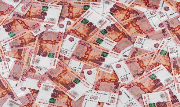  لبنان اليوم - الدولار يرتفع مقابل الروبل الروسي في مستهل التداولات