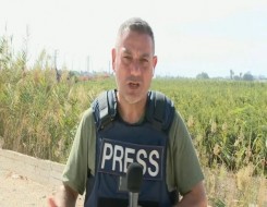  لبنان اليوم - الشرطة الإسرائيلية تحتجز مراسل وطاقم قناة "العربية" على الحدود مع غزة