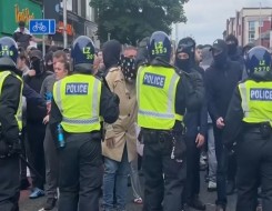  لبنان اليوم - الشرطة البريطانية تحدد المشتبه به الوحيد في حادث الطعن الجماعي بقطار متجه إلى لندن