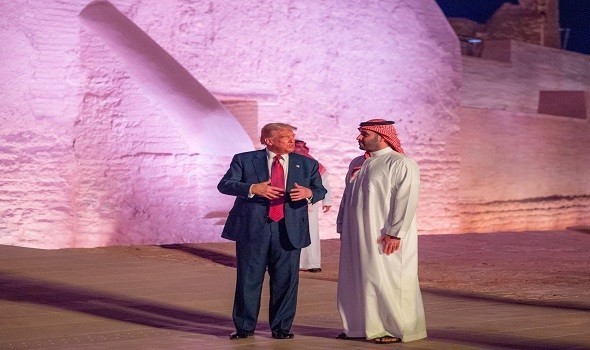 ترامب يدافع عن محمد بن سلمان ويشكّك بتقرير الاستخبارات حول مقتل جمال خاشقجي