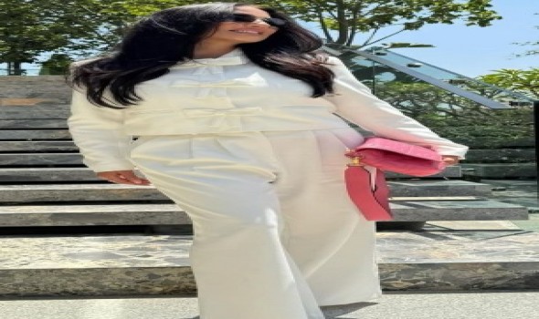 درّة زروق بإطلالات كاجوال مثالية في صيف 2025