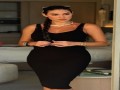  لبنان اليوم - ياسمين صبري تختار الفستان الأسود الصيفي بأسلوب أنثوي أنيق يبرز أناقتها وجاذبيتها