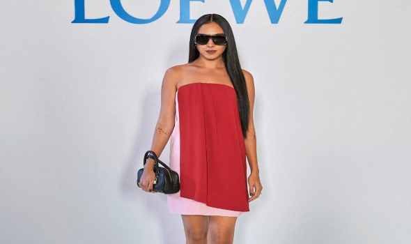  لبنان اليوم - تألّق عربي وعالمي في عرض أزياء لويفي لموسم ربيع وصيف 2026 خلال أسبوع الموضة في باريس