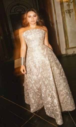  لبنان اليوم - رحمة رياض تتألق بإطلالات متنوعة تجمع بين الأناقة والجرأة