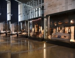  لبنان اليوم - أول ظهور لكنوز الملك توت عنخ آمون في المتحف المصري الكبير في تجربة لا مثيل لها