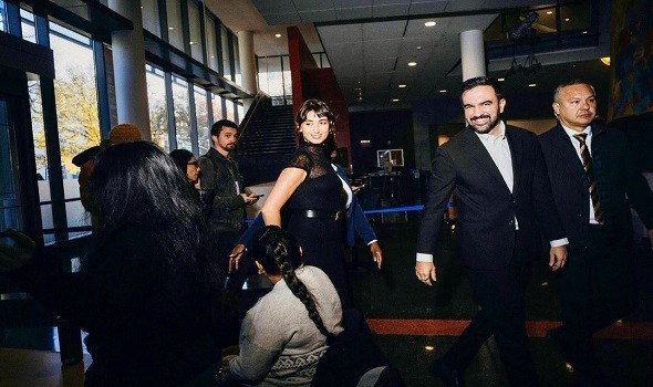 زوجة زهران ممداني راما دوجي الفنانة السورية التي قد تشارك في رسم ملامح السياسة الأميركية